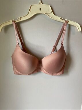 Just Be  SIze 34 DD Smooth Light Rose T-Shirt Bra  Padded Wired